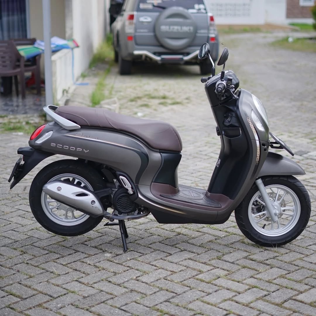 HONDA SCOOPY STYLISH 