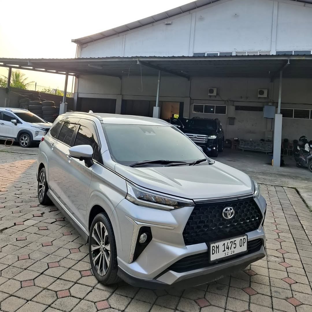 TOYOTA VELOZ 1.5 Q TSS CVT AT  