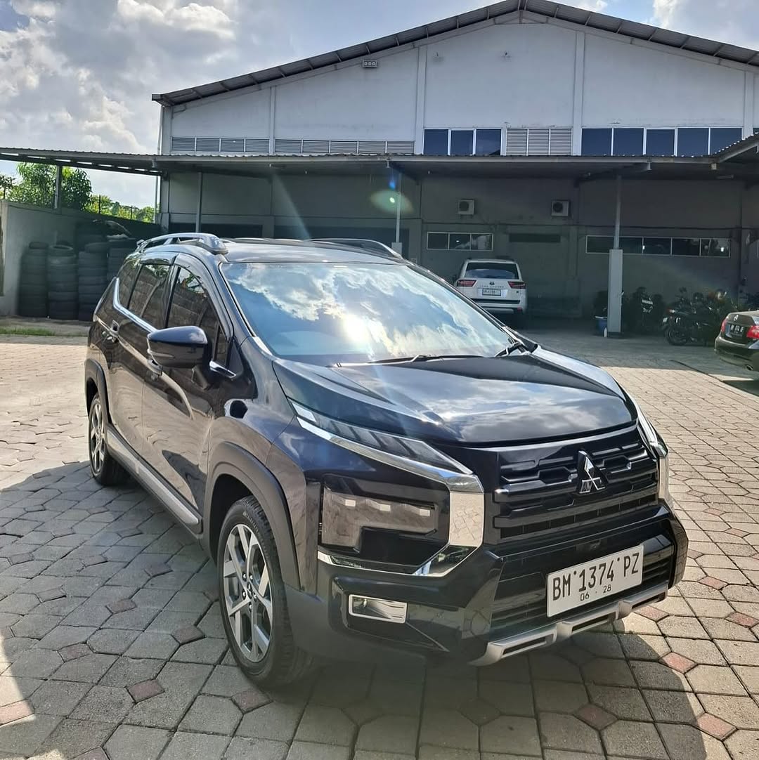 MITSUBISHI XPANDER CROSS CVT AT 