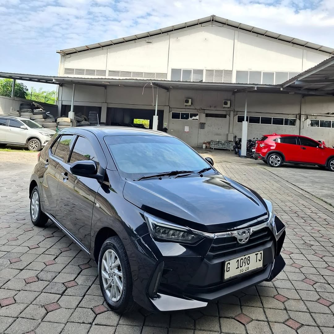 TOYOTA AGYA 1.2 G CVT AT 