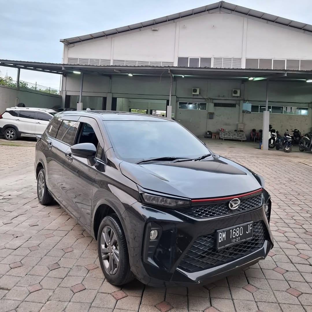 DAIHATSU XENIA R AT Mpv