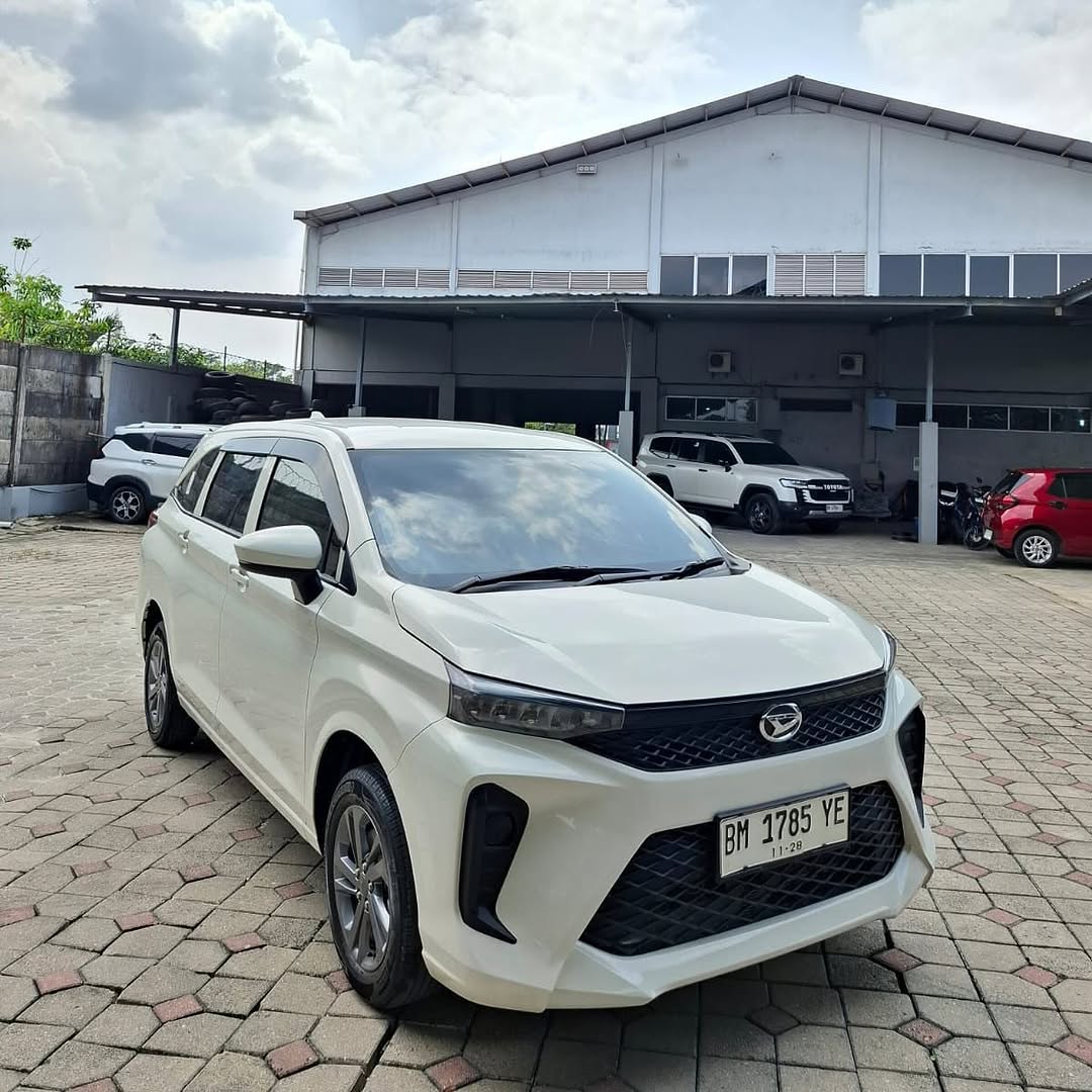 DAIHATSU XENIA 1.3 X MANUAL  