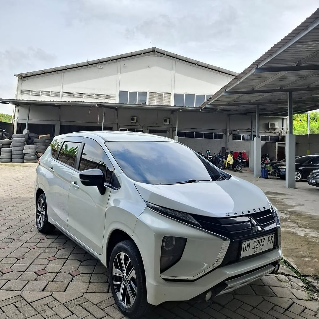 MITSUBISHI XPANDER 1.5 EXCEED MT 