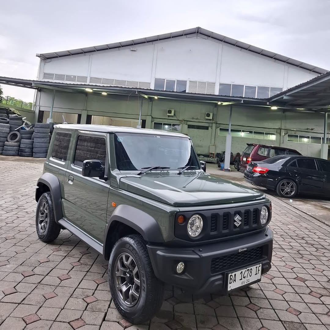SUZUKI JIMMY 4X4 MT 
