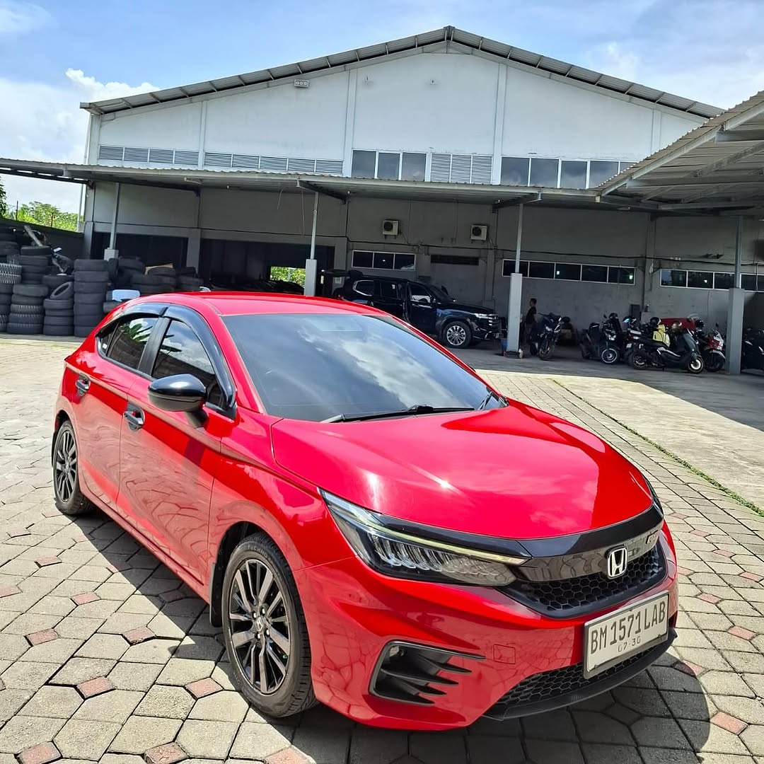 HONDA CITY 1.5 RS HB MT 