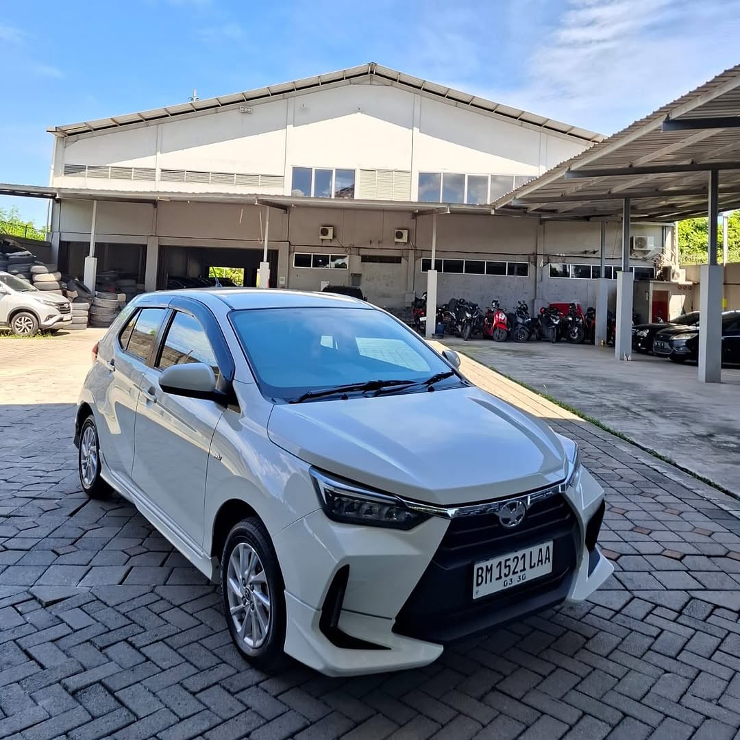 TOYOTA AGYA 1.2 G TRD CVT AT 