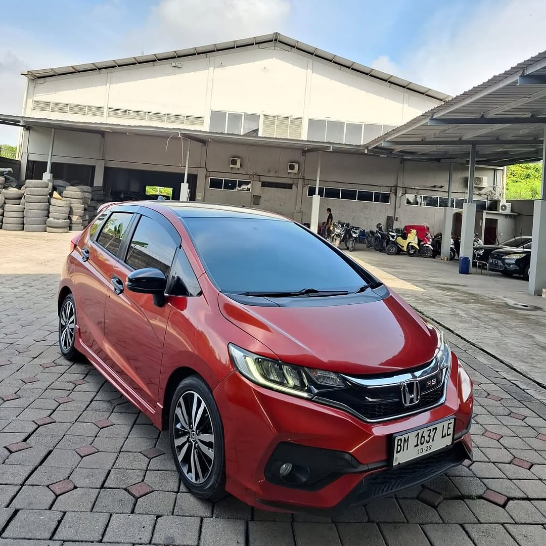 Honda jazz rs gk5 cvt 
